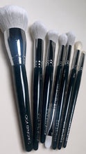 Load image into Gallery viewer, NEW CICA ESSENTIAL BRUSH SET (7 piece)
